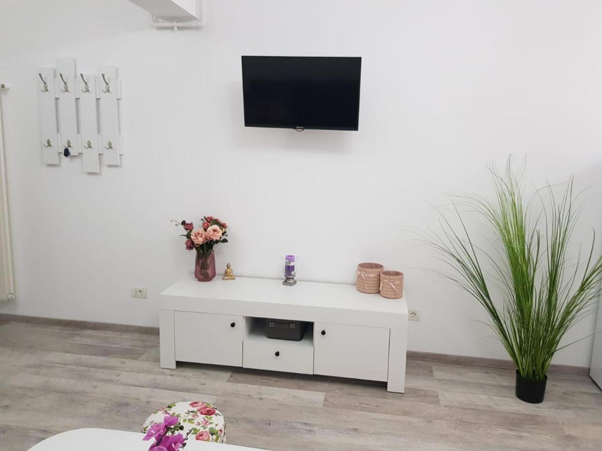 Năvodari Prime Rose, 2 Camere, Mamaia Nord מראה חיצוני תמונה